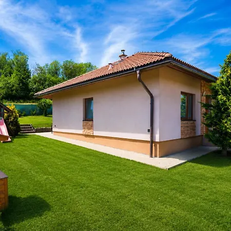 Prázdninový dům Family Banská Bystrica