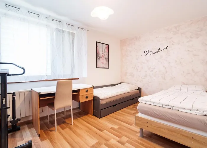 בית נופש Family *