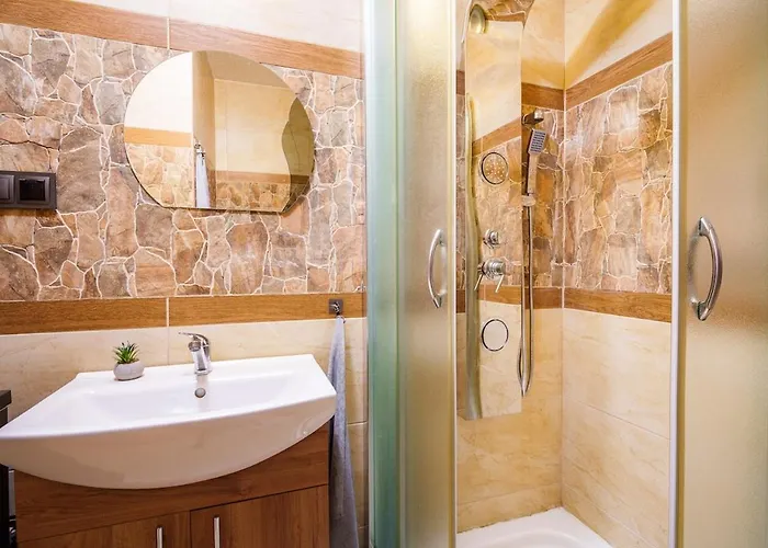 Family * באנסקה ביסטריצה